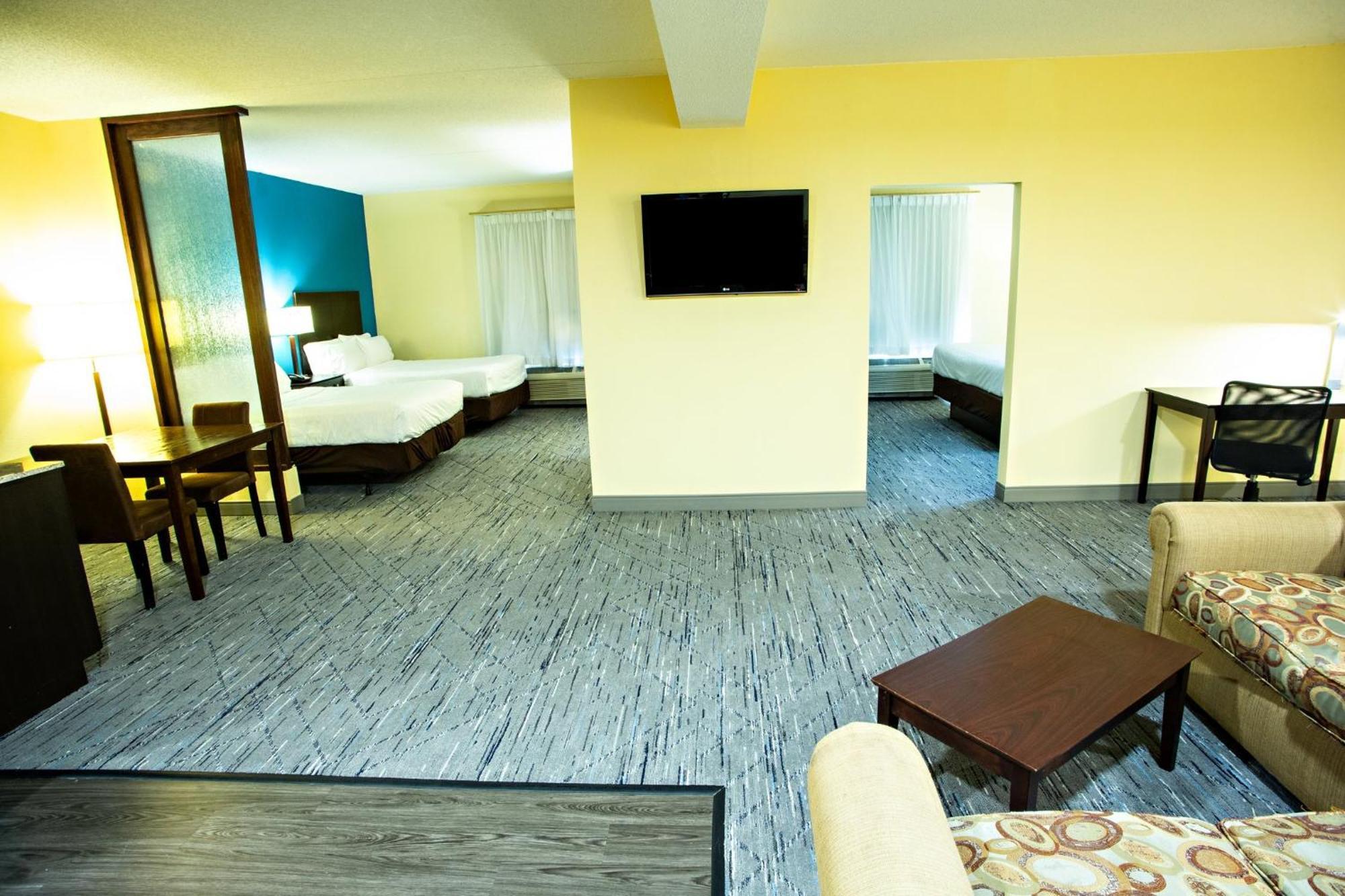 Holiday Inn Express & Suites Harrisburg West Mechanicsburg Bagian luar foto
